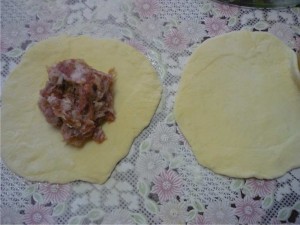 манты с мясом