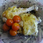 Курица в фольге с яблоками