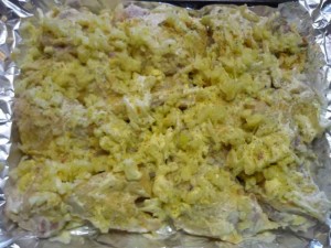 курица в фольге с яблоками 