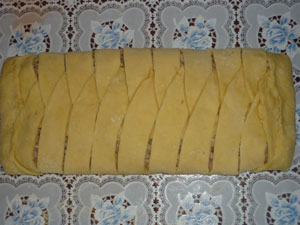 Пирог- плетенка с картофелем и мясом