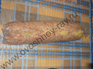 мясной рулет с начинкой